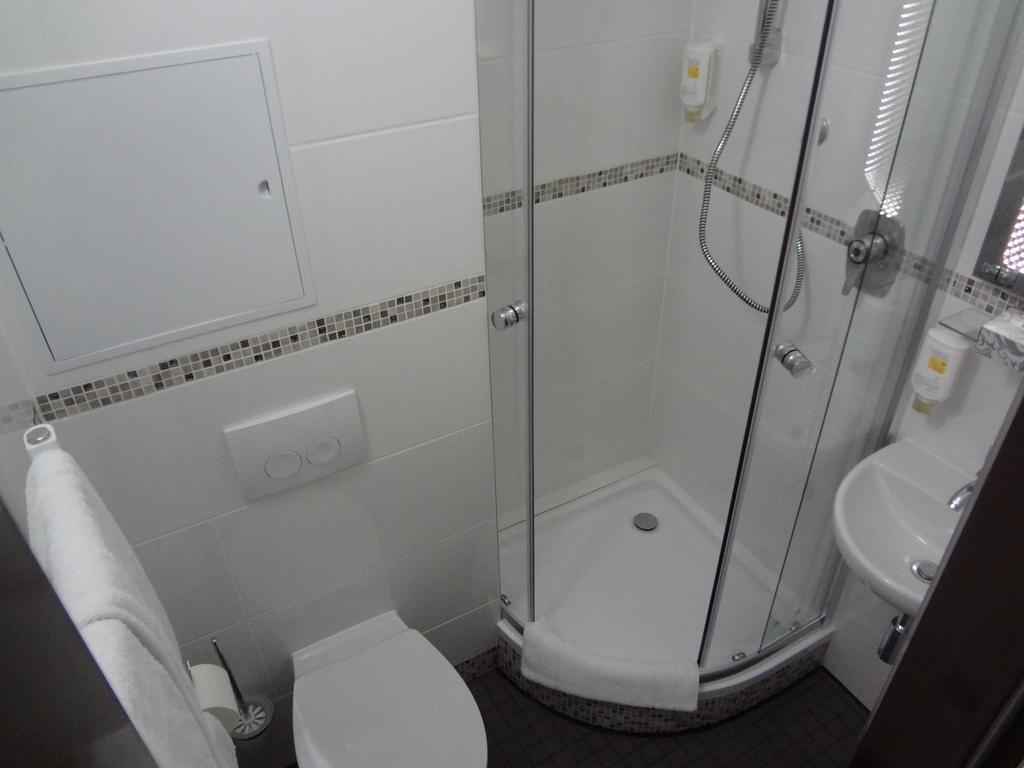Hotel Mainbogen Offenbach am Main Zewnętrze zdjęcie