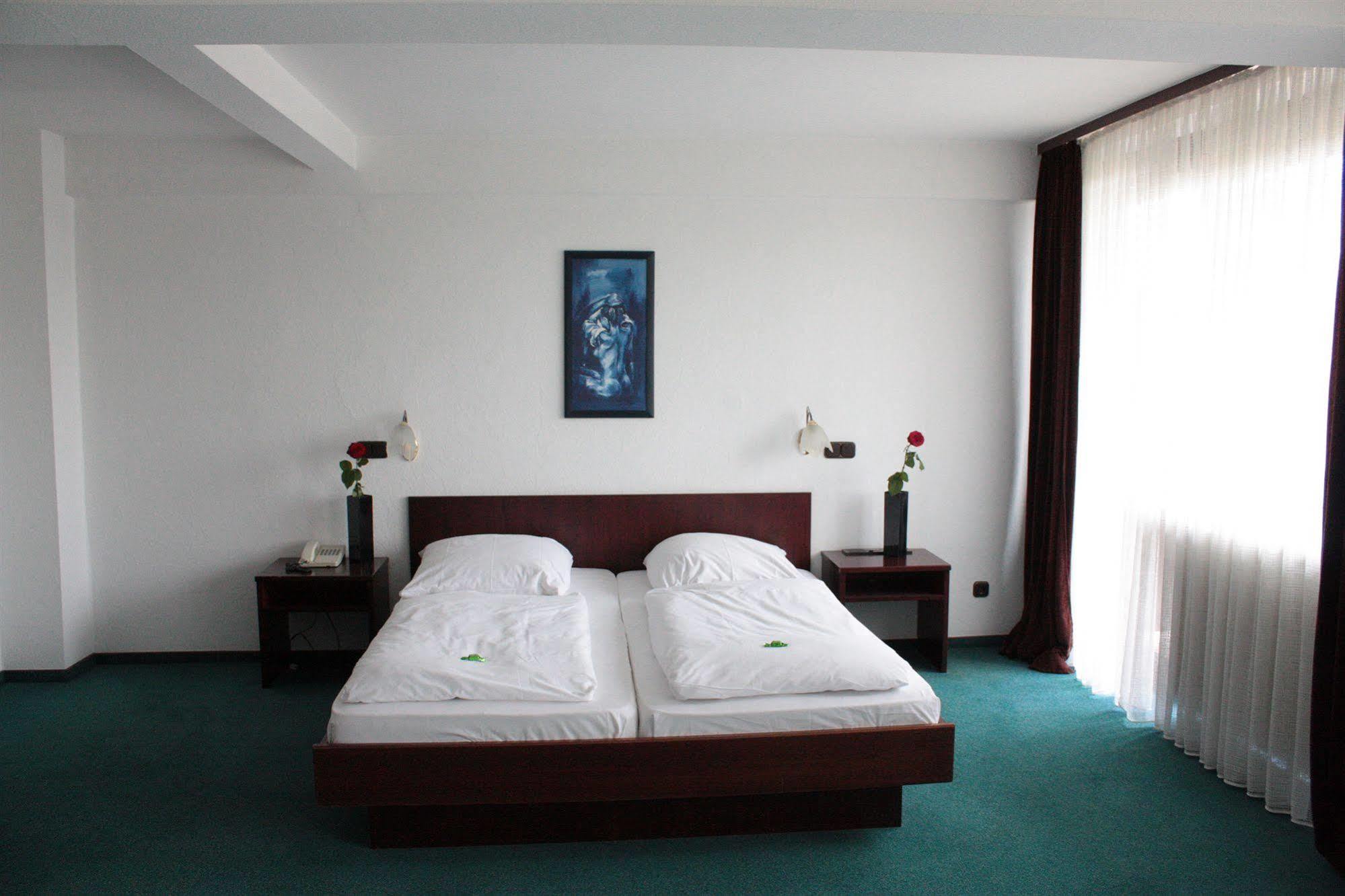 Hotel Mainbogen Offenbach am Main Zewnętrze zdjęcie